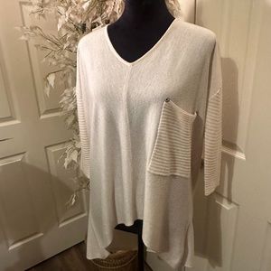 Kerisma V-Neck High Low Sweater with Front Breast Pocket Size S/M